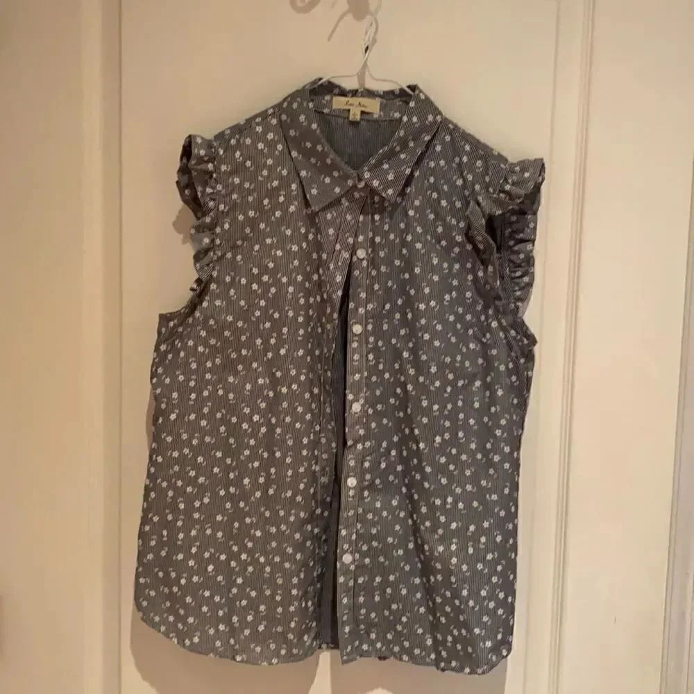 Sweet short sleeve top